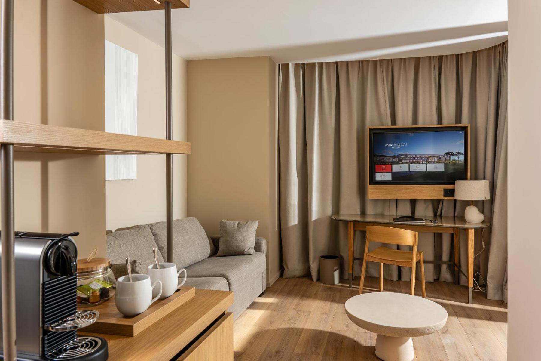 Hotel Horizon Resort Massane Баярг Екстер'єр фото